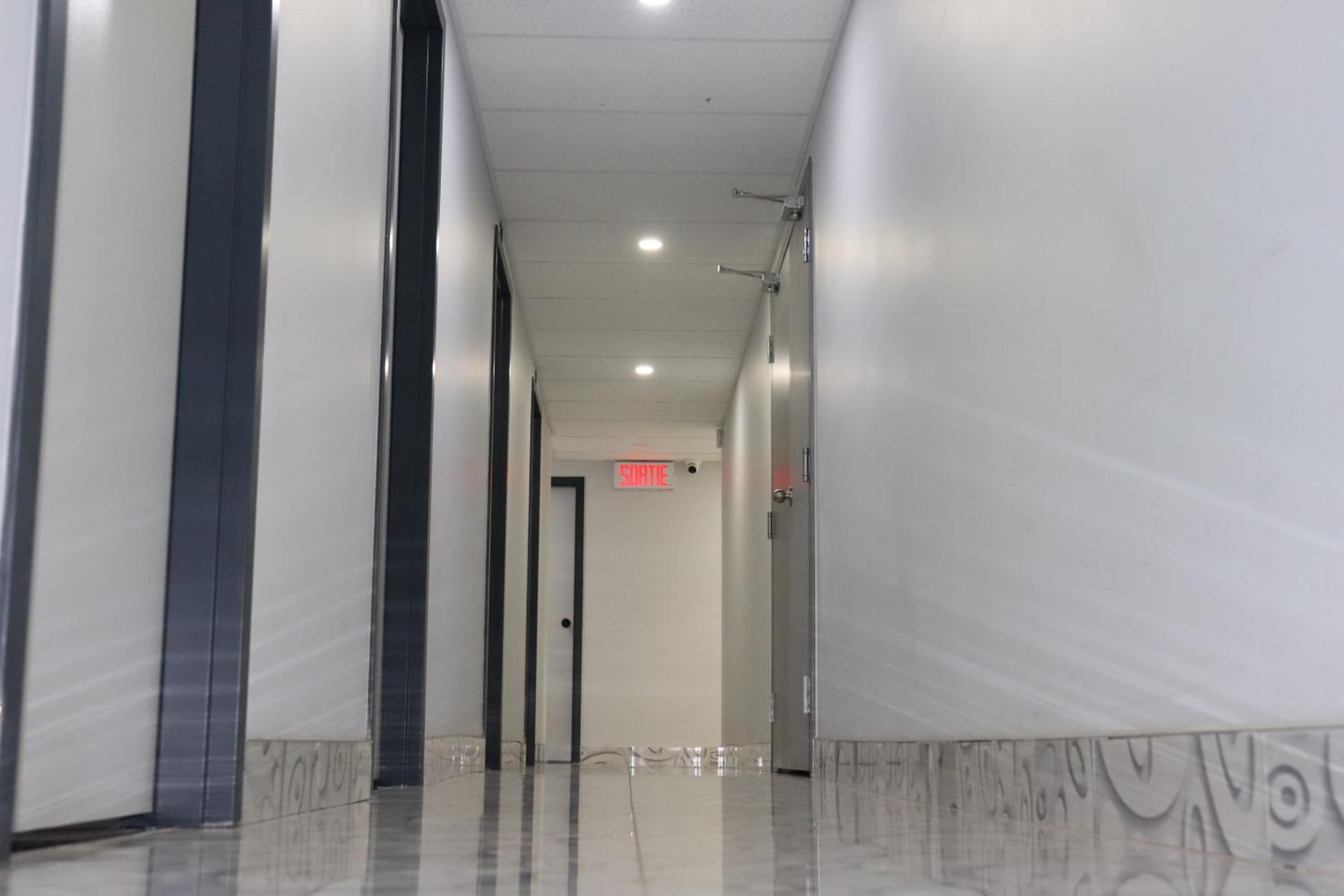 Amr Hotel Inc Saint-Jerome Exterior photo